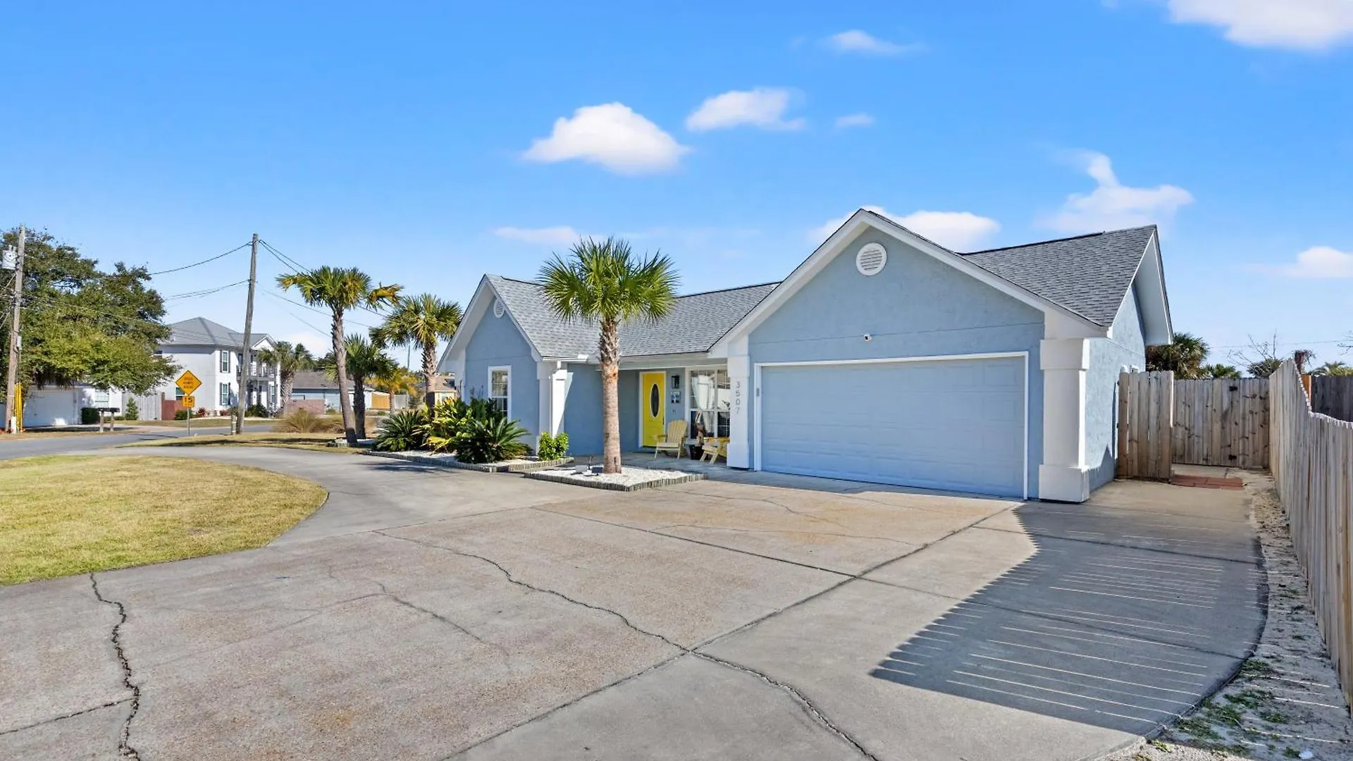 Pet Friendly Beach House All New Tastefully Remodeled W Golf Cart Included! Panama City Beach