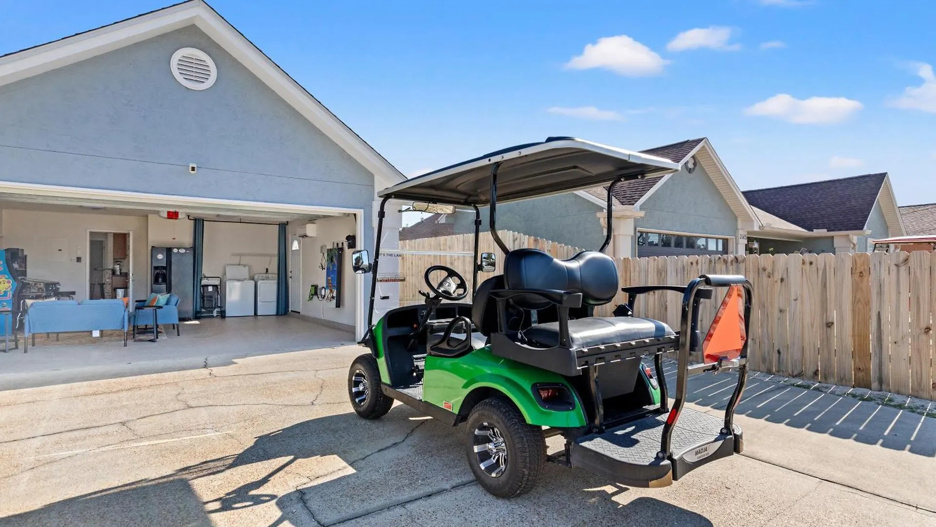 Pet Friendly Beach House All New Tastefully Remodeled W Golf Cart Included! Panama City Beach Stany Zjednoczone Ameryki